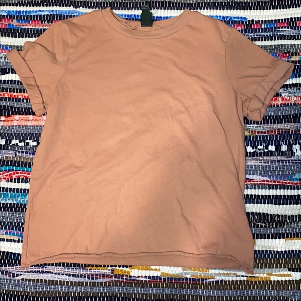 salmon colored tshirt!!